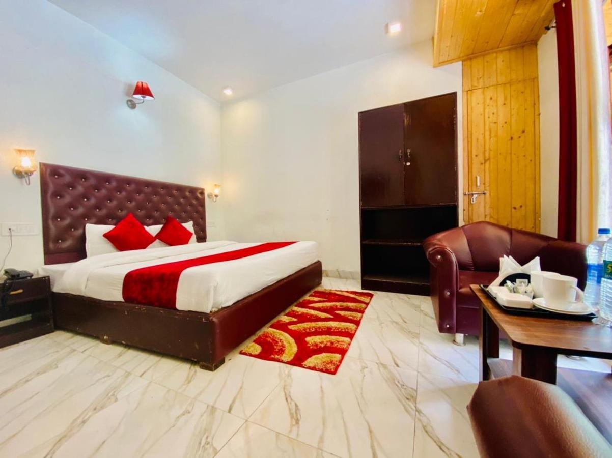 Hotel Hadimba Palace - Near Mall Road Manāli Esterno foto